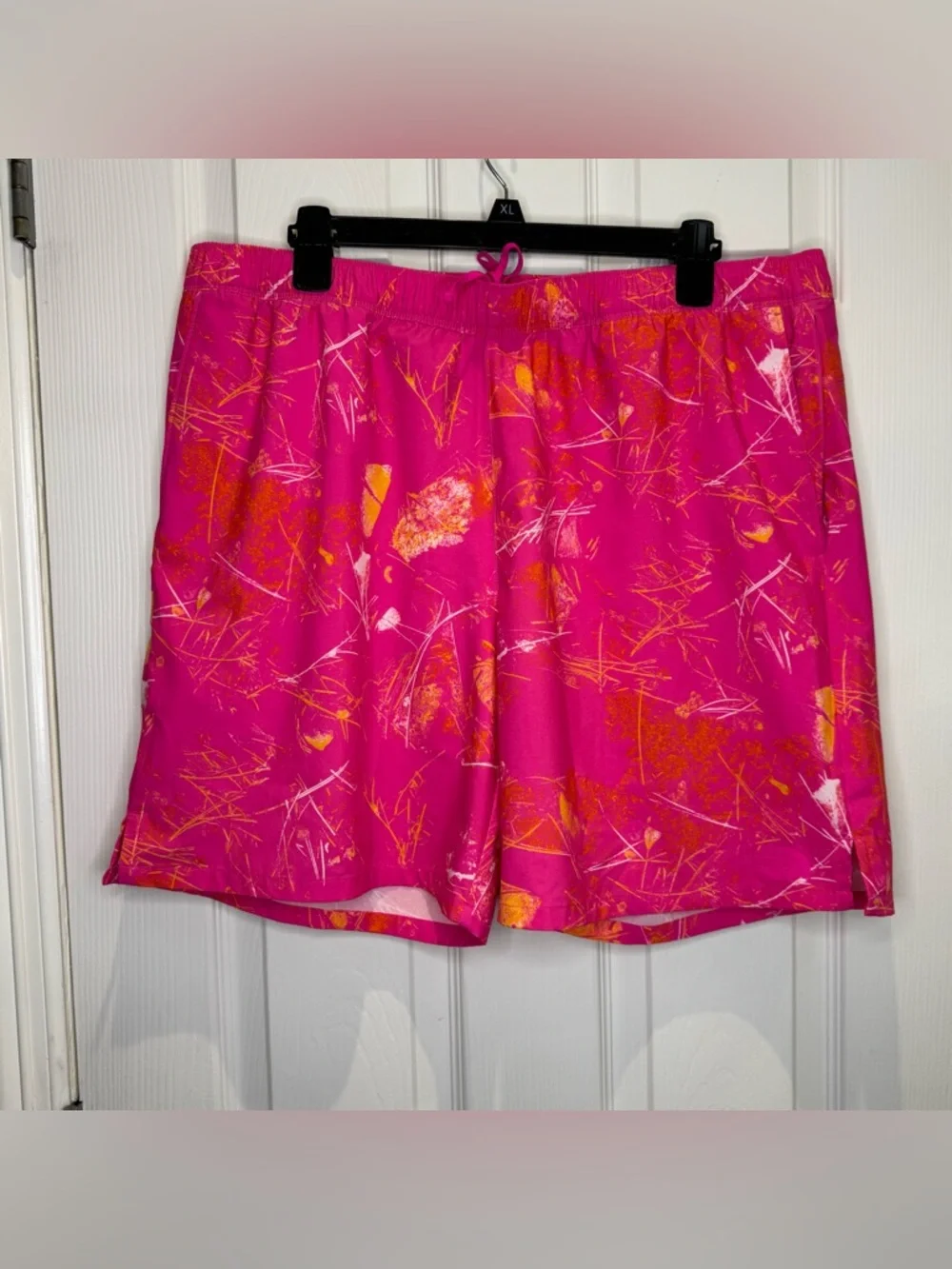 The North Face Men's XL Wander Shorts Pink Glo Valley Print